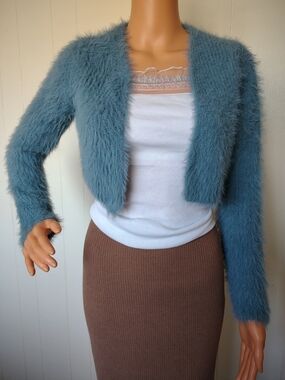 Zara Fuzzy Cropped Open Front Cardigan in Teal Blue Size S.